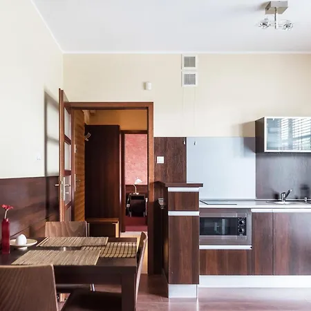 Apartment Lion - Parkur